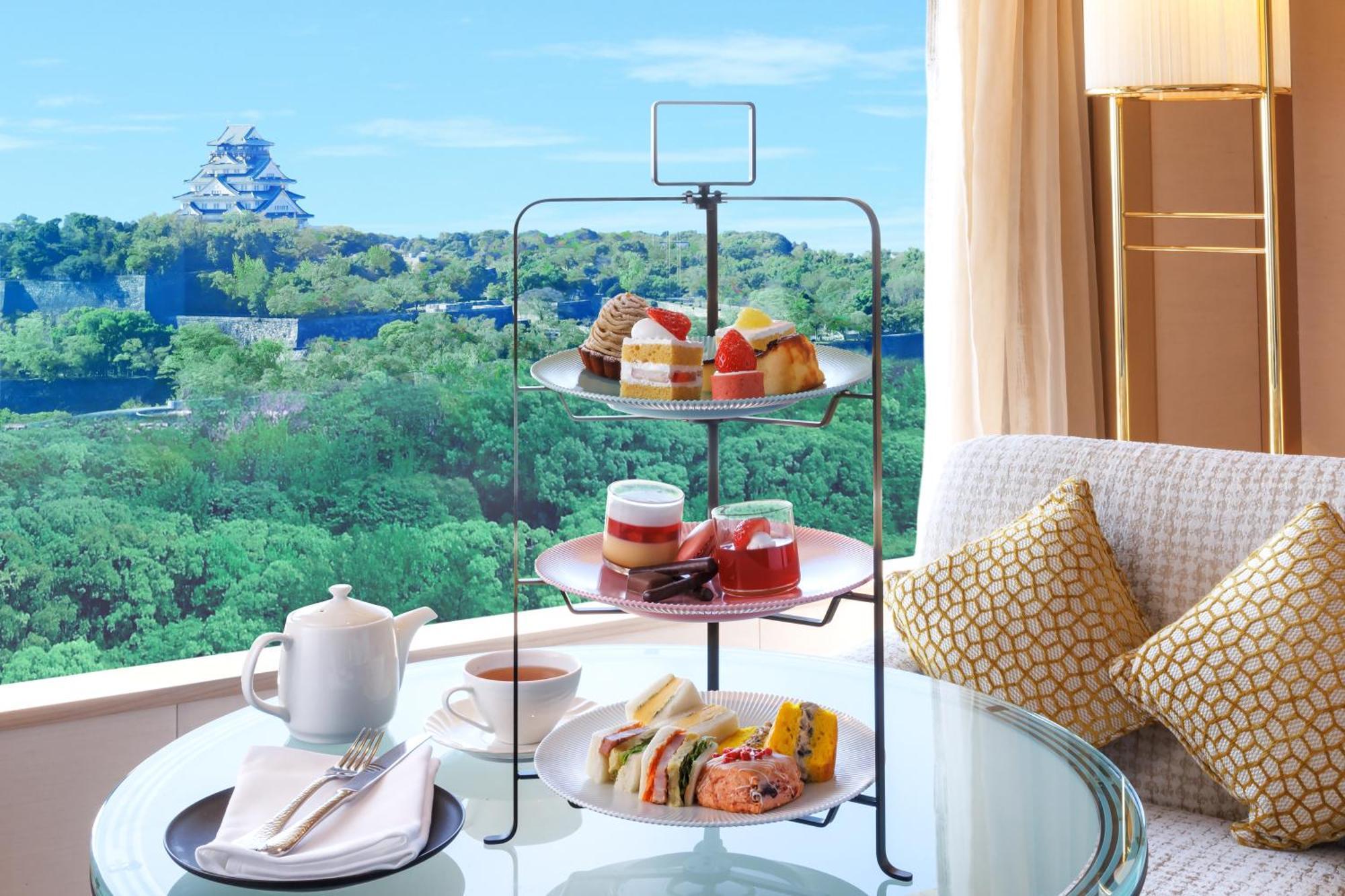 Hotel New Otani Osaka Eksteriør billede Afternoon tea at the Tokyo Bay Hilton